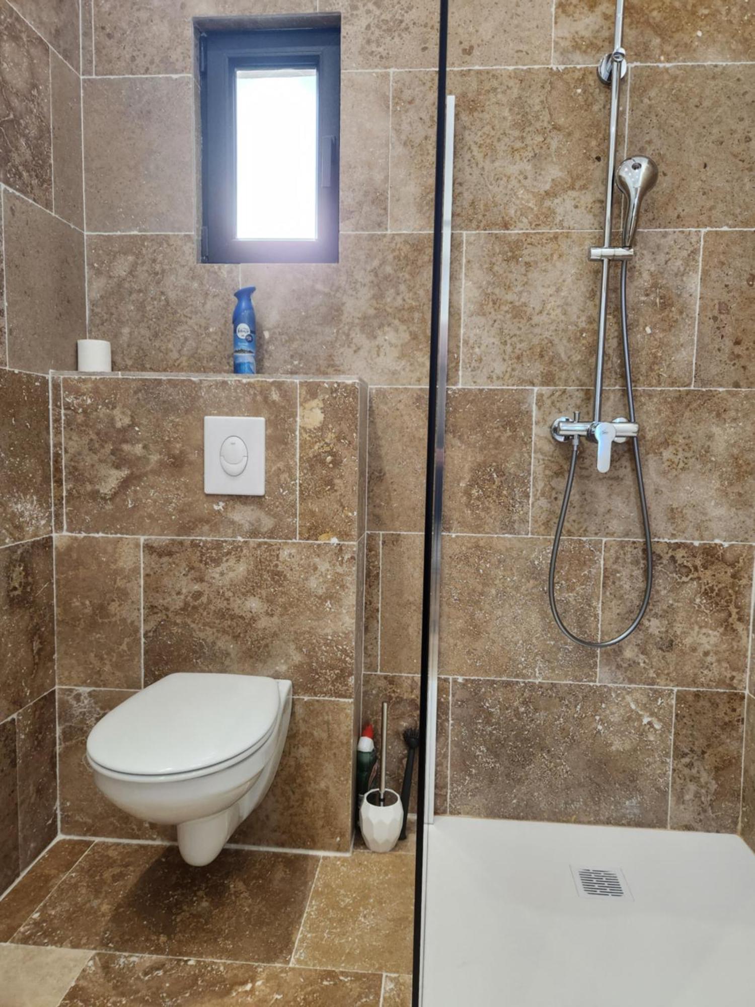 Maison "Cosy" Avec Parking Prive Et Climatisation Nîmes Exterior foto